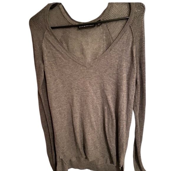 Rock & Republic sweater woman’s small grey - Picture 1 of 4
